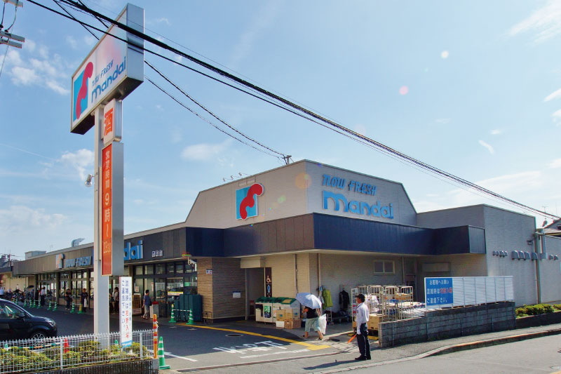 万代 鷹殿店